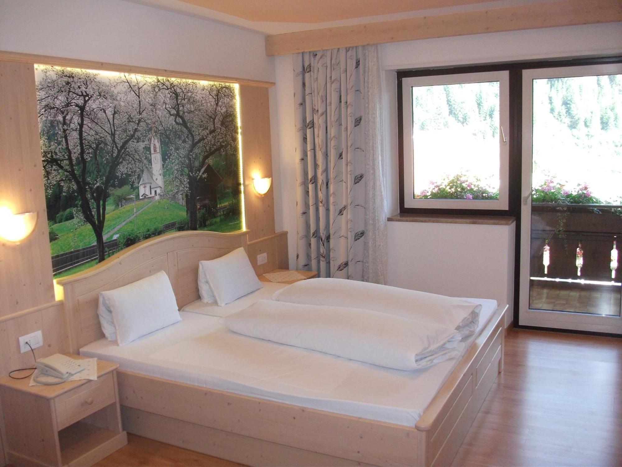 Hotel Schwarzbachhof Lutago Ngoại thất bức ảnh